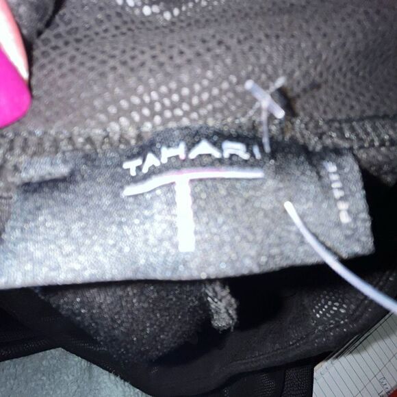 Tahari black pull-on snake skin leggings PM - Picture 4 of 6